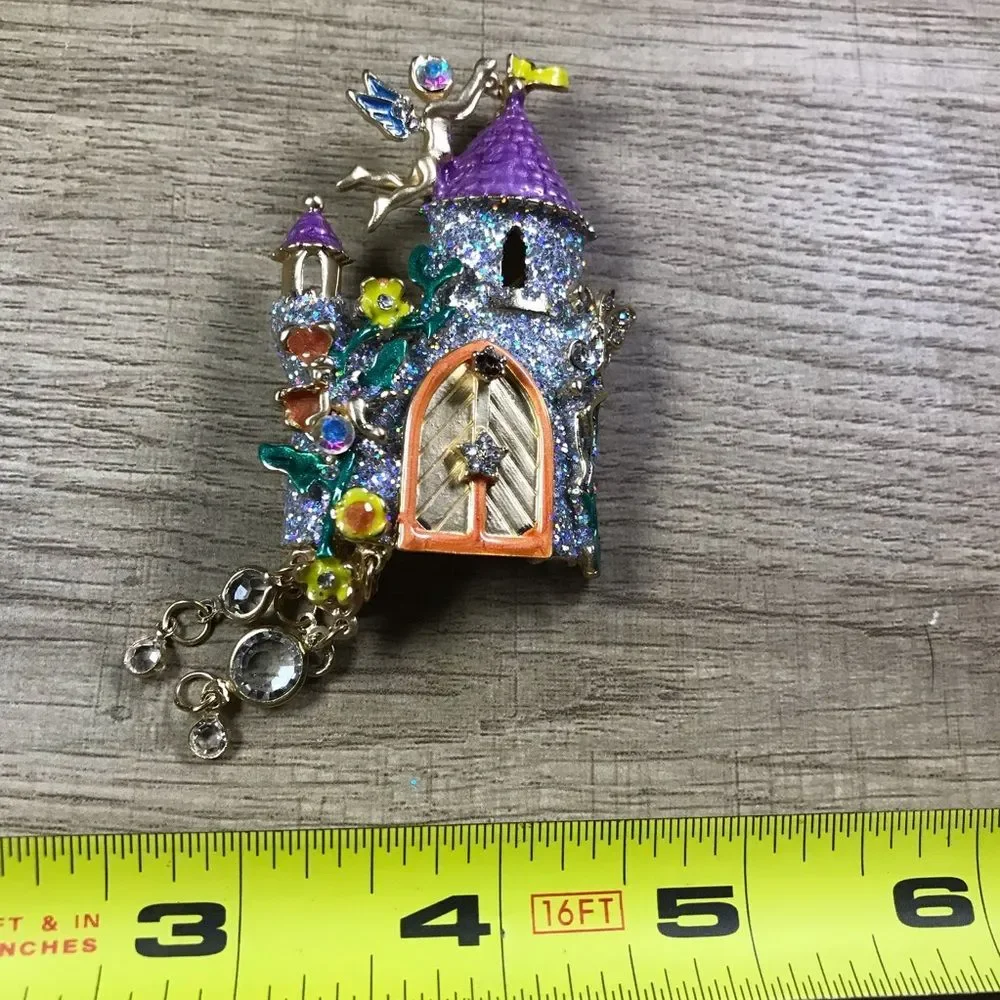 Fairy castle Austrian bezel crystals sparkly Rhinestones New Big kitchy princess